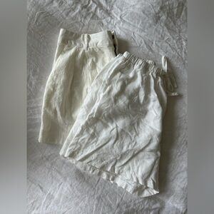 Dissh size 8 and Gap size M shorts bundle